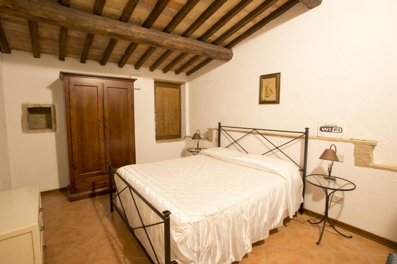 Willa Agriturismo Oria Bianca San Quirico dʼOrcia Zewnętrze zdjęcie